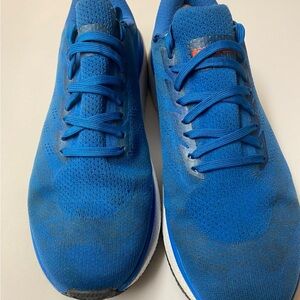 Hoka one size 10.5
